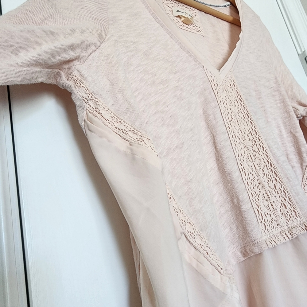 Meadow Rue Anthropologie Melia Blush Peplum Blouse Large - Picture 4 of 14